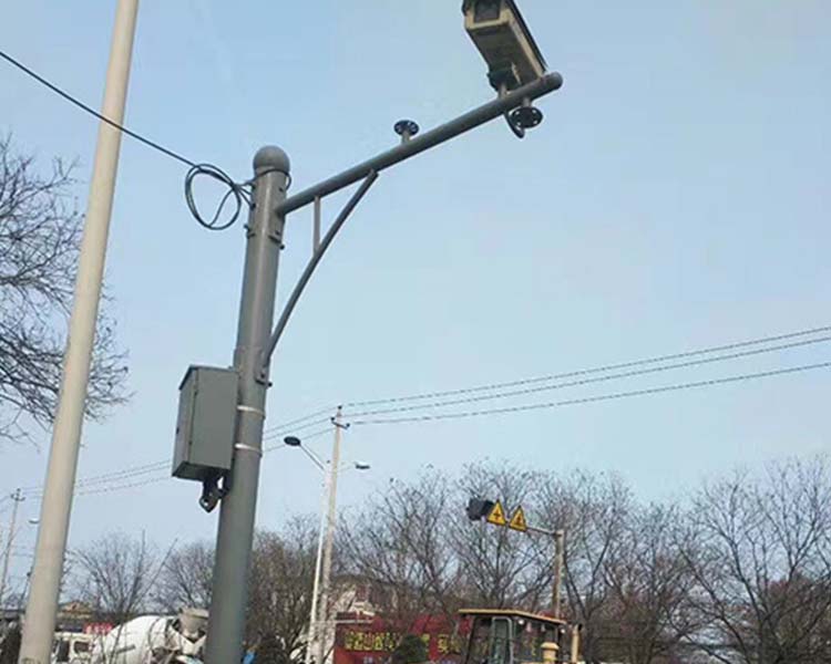 太原鑫雨杭電器告訴您，太原道路監(jiān)控立桿的標準是什么？